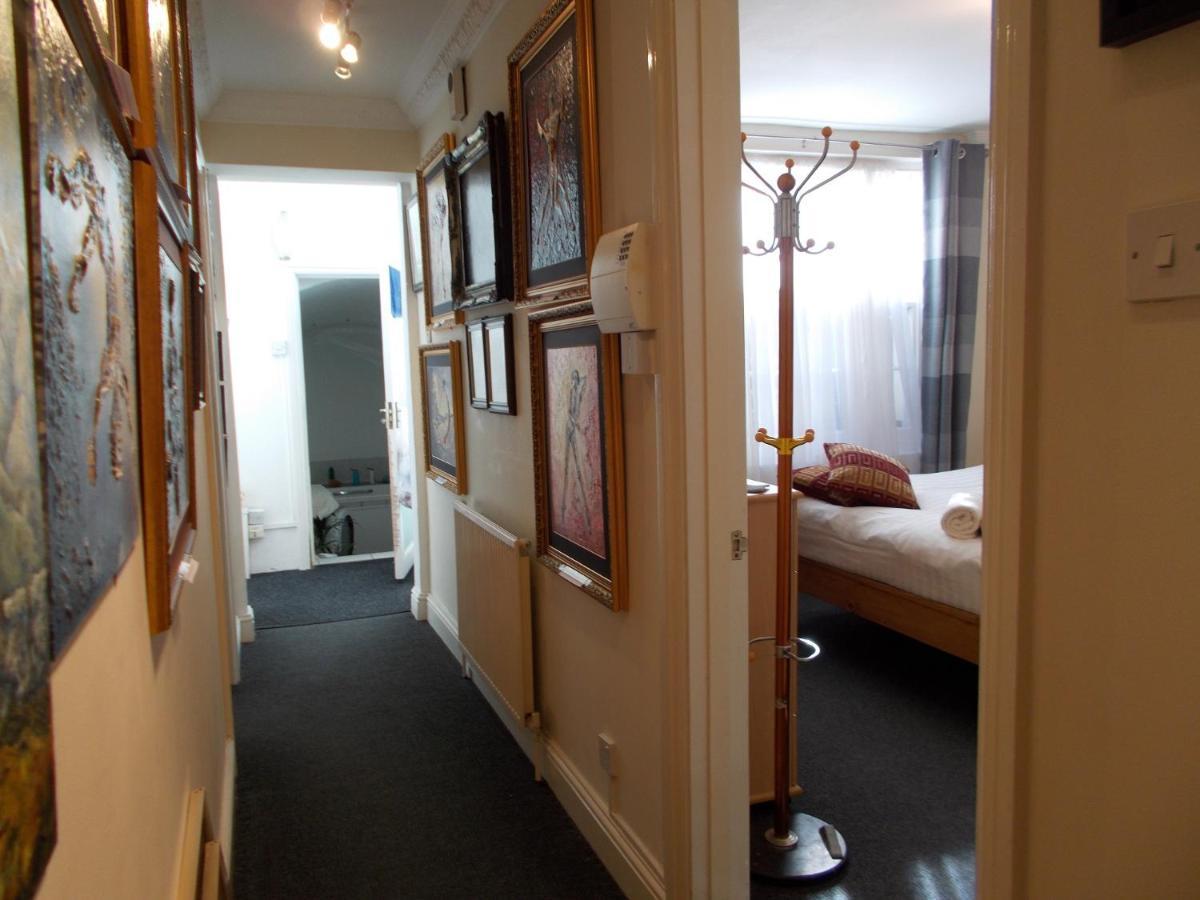 Alloggio in famiglia Double With Private Bathroom In Flat Centre